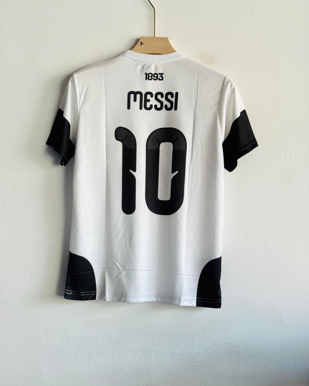 Argentina #10 Home Edition Football Jersey – Premium Embroided Version
