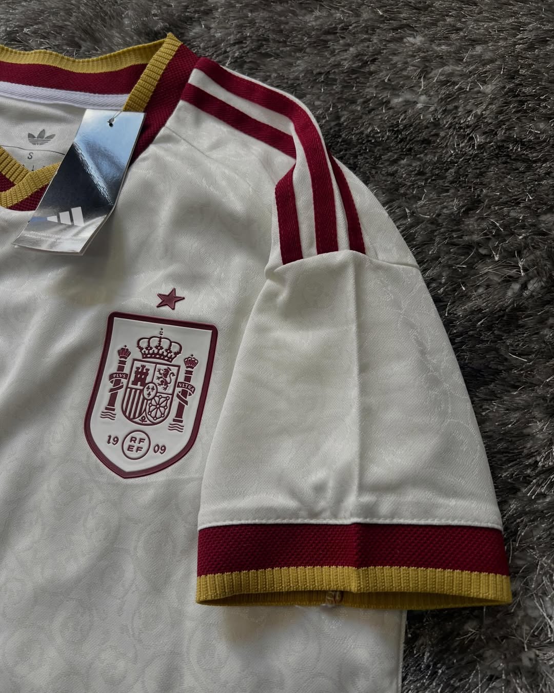 Spain Away Jersey WC 2026 (PLAYER VERSION)