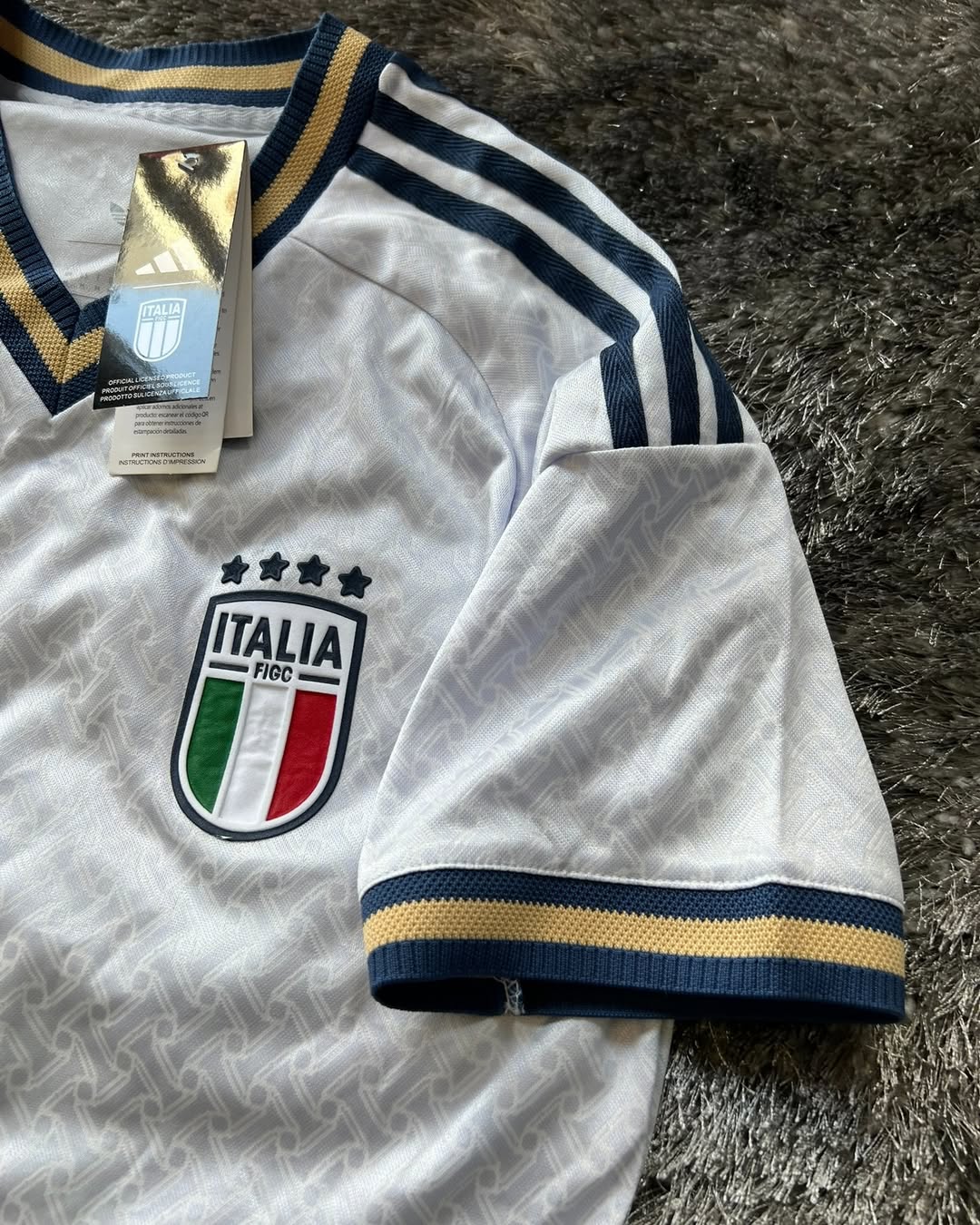 Italy Away Jersey WC2026 (PLAYER VERSION)