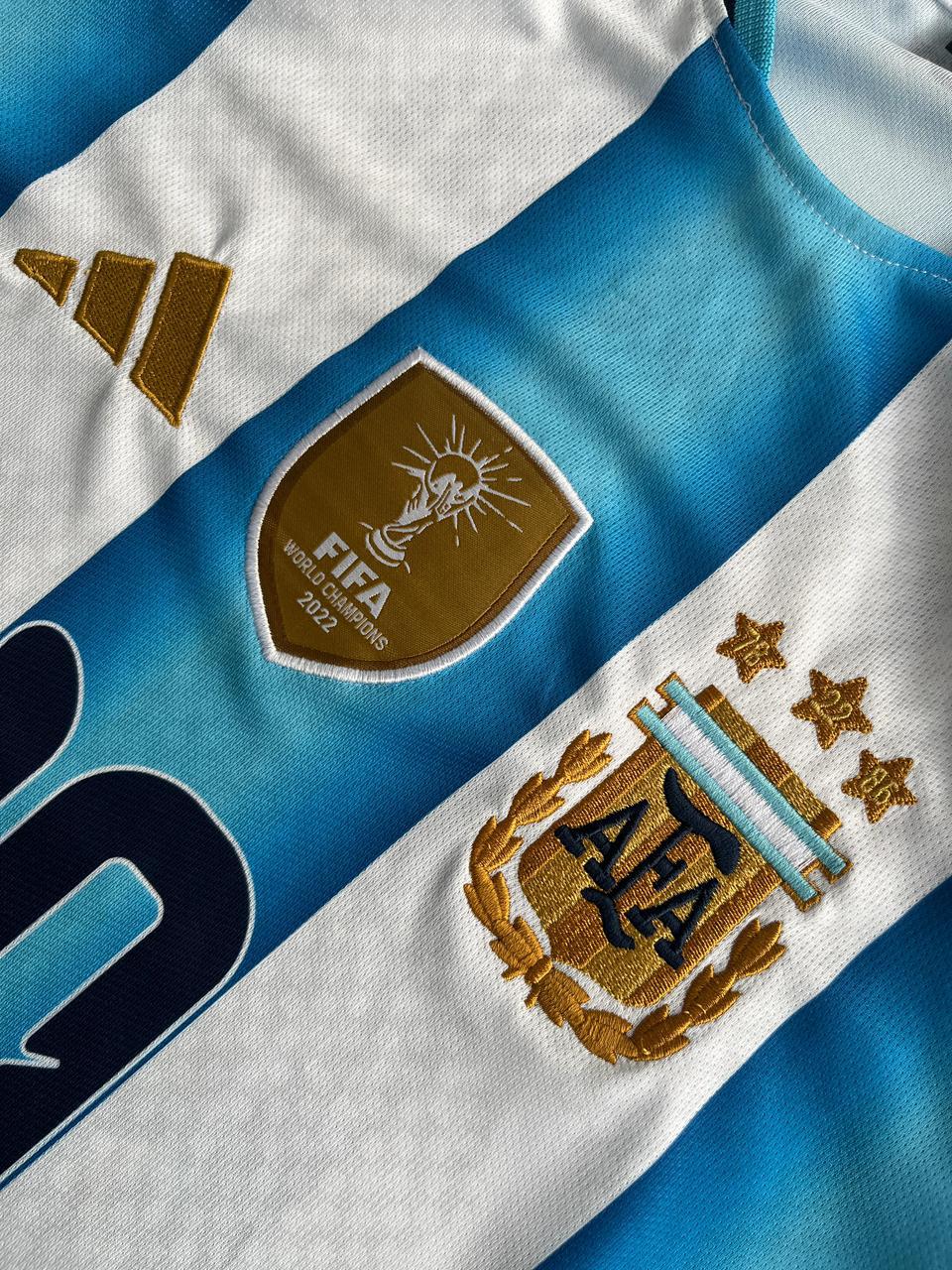 Argentina FIFA World Cup Long Sleeve Home Jersey – Messi #10 Champions Edition🏆(Embroided)