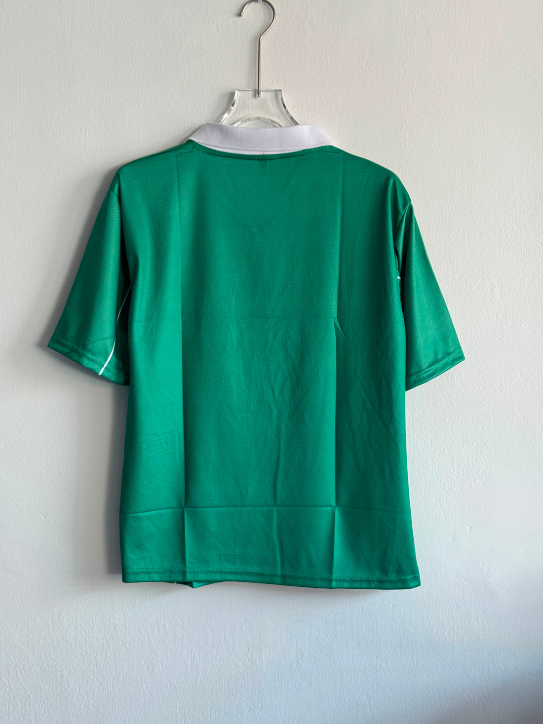 Boston Celtics Vintage Basketball Jersey – Retro Edition