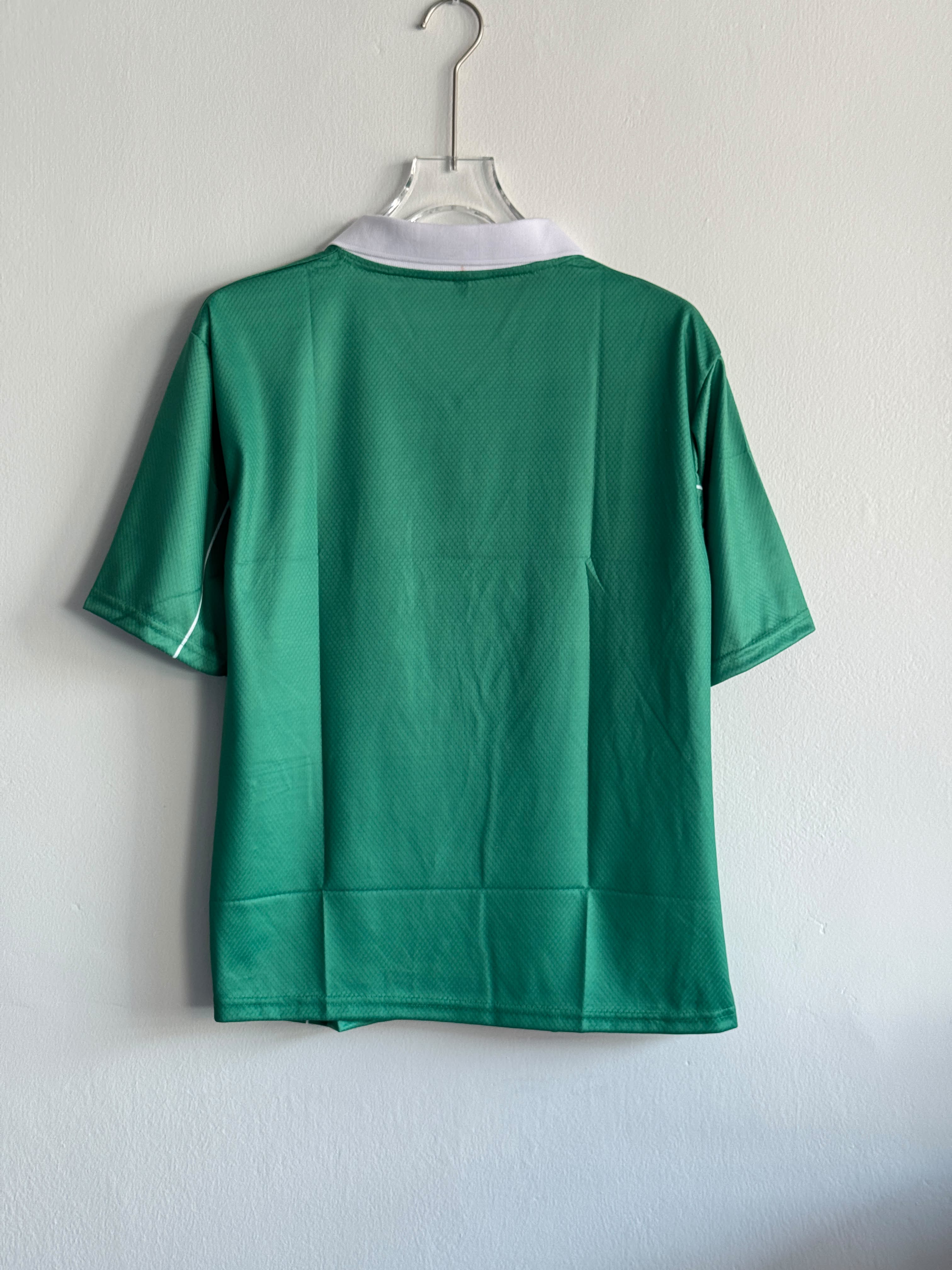 Boston Celtics Vintage Basketball Jersey – Retro Edition