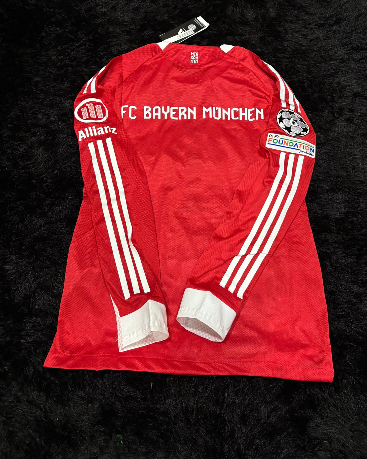 Bayern Munich Home Jersey 2025/26 (Player Version)